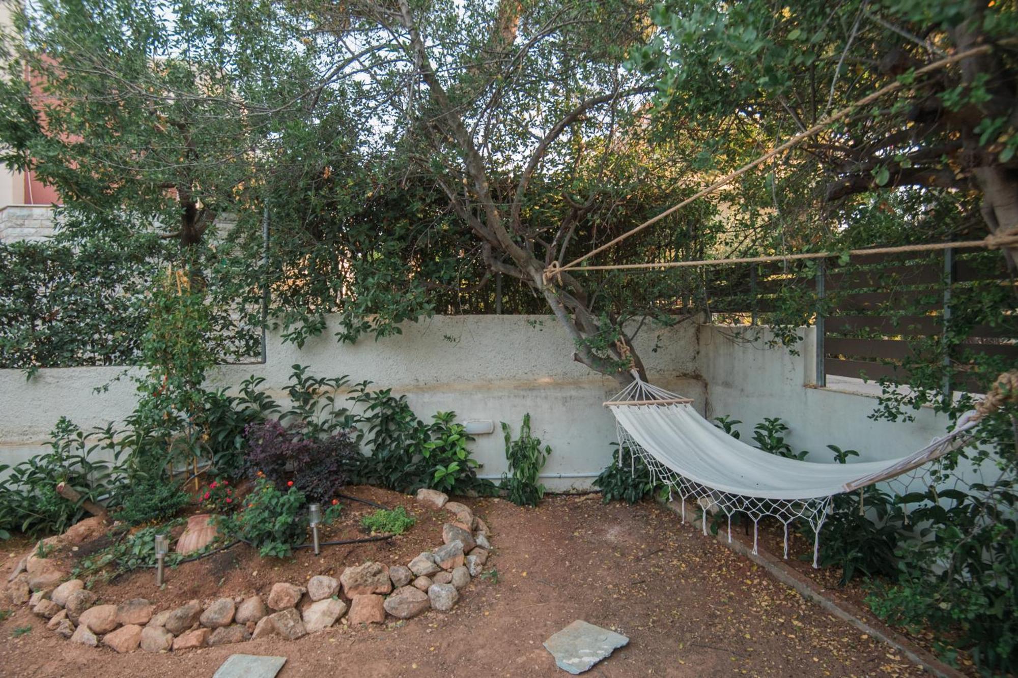Sea Zen Guesthouse Rafina  Exterior photo